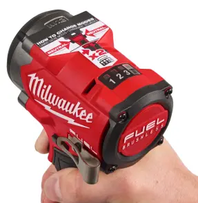 Гайковерт акумуляторний безщітковий 3/8'' MILWAUKEE, M12 FCIWF38G3-502X, 745Нм, з кільцем (зарядний пристрій С12 С, 2 акумулятор №5