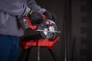 Пила ручная дисковая аккумуляторная по металлу MILWAUKEE, M18 FMCS-0X, диаметр 150мм (каркас, диск по металлу с 34зубами, HD кейс) №18
