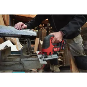 Лобзик акумуляторний MILWAUKEE, M18 BJS-402С (зарядний пристрій М12-18 С, 2 акумулятори М18 В4 4Аг, аксесуари, кейс) №8