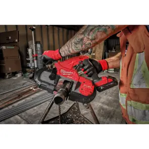 Пила ленточная аккумуляторная MILWAUKEE, M18 FBS85-202C (зарядное устройство M12-18 FC, 2 аккумулятора М18 В2 2Ач, аксессуары, кейс) №3