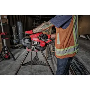 Пила ленточная аккумуляторная MILWAUKEE, M18 FBS85-202C (зарядное устройство M12-18 FC, 2 аккумулятора М18 В2 2Ач, аксессуары, кейс) №6
