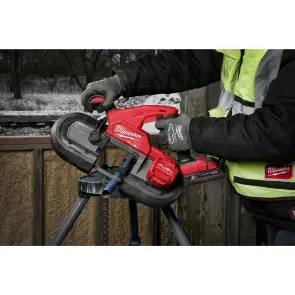 Пила ленточная аккумуляторная MILWAUKEE, M18 FBS85-202C (зарядное устройство M12-18 FC, 2 аккумулятора М18 В2 2Ач, аксессуары, кейс) №8