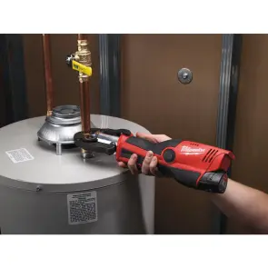 Обтискач гідравлічний акумуляторний для труб MILWAUKEE, M12 HPT-202C M-SET (зарядний пристрій С12 С, 2 аккумулятори М12 В2 2Аг, №12