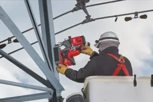 Дриль на магнітній станині безщітковий акумуляторний MILWAUKEE, M18 FMDP-502C (зарядний пристрій М12-18 FC, 2 акумулятори М18 В5 №21