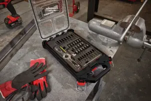 частина набору арт. 4932498721 Набір мітчиків та плашок метричних MILWAUKEE PACKOUT, (38шт) пластиковий кейс №4