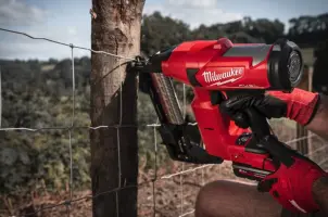 Степлер скобозабивний акумуляторний безщітковий MILWAUKEE, M18 FFUS-0C, скоба 38-51мм (каркас,кейс) №8