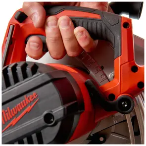 Пила ручная дисковая циркулярная MILWAUKEE, CS 85 CBE, 2200Вт, диаметр 235мм (ключ, диск, параллельный упор, пылеотвод, кейс) №11