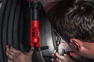 Ліхтар світлодіодний акумуляторний з рухомою головкою MILWAUKEE, L4 SL550-301 №8
