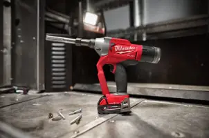 Заклепочник акумуляторний для замкових болтів безщітковий MILWAUKEE M18 ONEFLT-0X, діаметр 4,8-6,4мм (каркас, кліпса на ремінь. №12