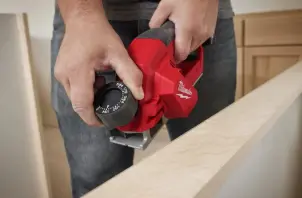 Рубанок аккумуляторный бесщеточный MILWAUKEE, M12 BLP-402X (зарядное устройство С12, 2 аккумулятора М12 В4 4Ач, HDкейс) №15