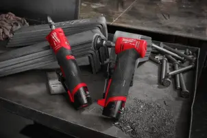 Шлифмашина прямая аккумуляторная цанговая бесщеточная MILWAUKEE, M12 FDGS-0, цанга 6/8мм (каркас, картонная упаковка) №12