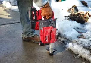 Система видалення пилу для перфораторів акумуляторна MILWAUKEE, M12 UDEL-201B, L-клас (зарядний пристрій С12 С, 1 акумулятор М12 №14