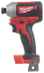 Шуруповерт ударний акумуляторний безщітковий 1/4" HEX MILWAUKEE, M18 CBLID-0, 180Нм (каркас, кліпса для ременя, картонне пакуван №3