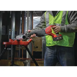 Пила сабельная аккумуляторная MILWAUKEE, M18 BSX-402C (зарядное устройство М12-18 С, 2 аккумулятора М18 В4 4Ач, холст, кейс) №5