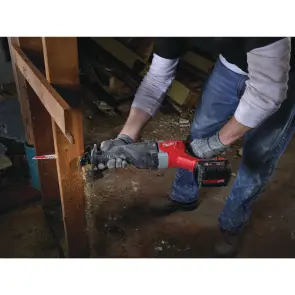 Пила сабельная аккумуляторная MILWAUKEE, M18 BSX-402C (зарядное устройство М12-18 С, 2 аккумулятора М18 В4 4Ач, холст, кейс) №6