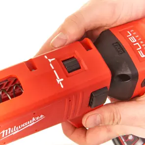 Шуруповерт для гипсокартона аккумуляторный бесщеточный MILWAUKEE, M18 FSGC-202X, 13Нм (зарядное устройство M12-18 FC, 2 аккумулятора №13