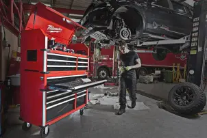 Ящик для инструмента MILWAUKEE STC46-1, 46''/117см, 6 полок №2