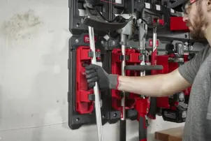 Тримач одинарний для садового інструменту для стелажної системи PACKOUT MILWAUKEE (97x127х347мм) №6