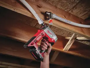 Інструмент розширювальний акумуляторний UPONOR Q&E MILWAUKEE, HD18 PXP-H10202C (зарядний пристрій М12-18 С, 2 акумулятори М18 В2 №2