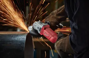 Шліфмашина кутова MILWAUKEE, AGV 13-125 XSPDE, 1250Вт, діаметр 125мм (захисний кожух, антивібраційна рукоять, опорна та притискн №6