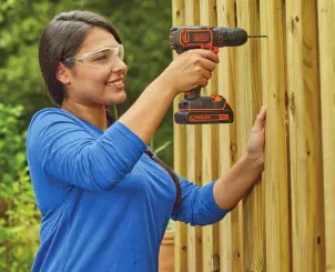 Дриль-шурупокрут акумуляторний BLACK+DECKER BDCDC18KB №6