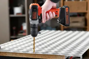 Дриль-шурупокрут акумуляторний BLACK+DECKER BCD001C1 №13