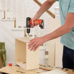 Дриль-шурупокрут акумуляторний BLACK+DECKER BDCDD12USB №4