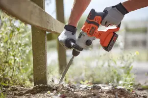 Перфоратор акумуляторний BLACK+DECKER BCD900D1S №10