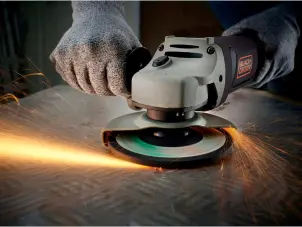 Шлифмашина угловая - болгарка сетевая BLACK+DECKER KG1202 №7