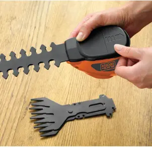 Кусторез-ножницы аккумуляторные BLACK+DECKER GSL700 №2