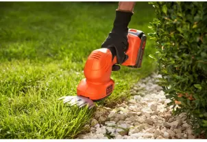 Кущоріз-ножиці акумуляторні BLACK+DECKER BCSS18D1 №9