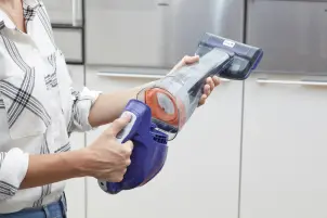 Пилосос акумуляторний BLACK+DECKER DVB315JP №7