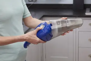 Пилосос акумуляторний BLACK+DECKER NVC115WA №8