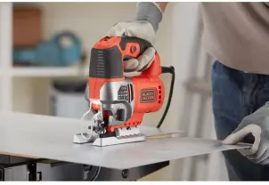 Пила лобзиковая сетевая BLACK+DECKER BES610 №7
