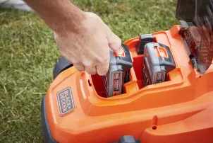 Газонокосарка акумуляторна BLACK+DECKER BCMW3318L2 №9
