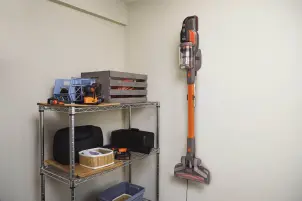 Пилосос акумуляторний BLACK+DECKER BHFEV182C №13