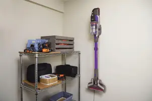 Пилосос акумуляторний BLACK+DECKER BHFEV182CP №7