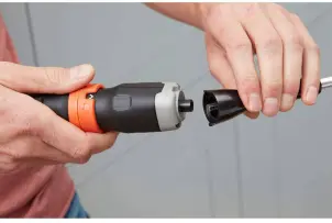 Викрутка акумуляторна BLACK+DECKER BCF601C №4