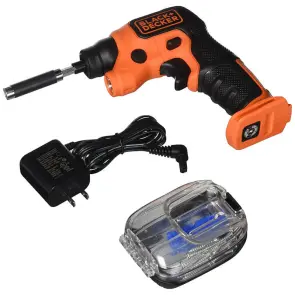 Отвертка-фонарь аккумуляторная BLACK+DECKER BDCSFS30C №3