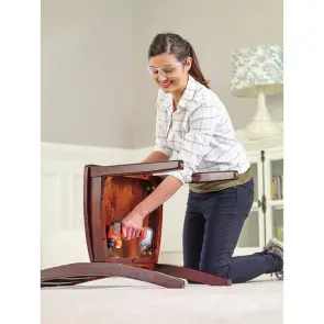 Отвертка-фонарь аккумуляторная BLACK+DECKER BDCSFS30C №6