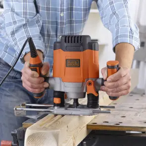 Фрезер мережевий BLACK+DECKER KW1200E №7