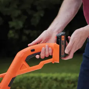 Триммер аккумуляторный BLACK+DECKER ST182320 №7