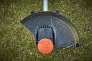 Триммер аккумуляторный бесщеточный BLACK+DECKER BCSTE636L1 №5