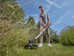 Триммер аккумуляторный бесщеточный BLACK+DECKER BCSTE636L1 №12