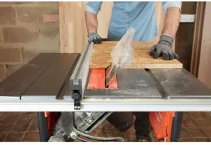 Пила настільна мережева BLACK+DECKER BES720 №7