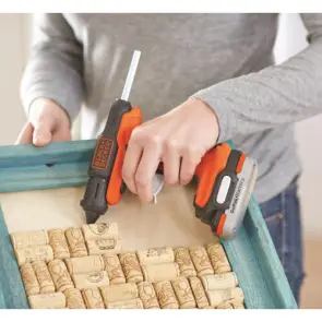 Пістолет клейовий акумуляторний BLACK+DECKER BDCGG12N №4