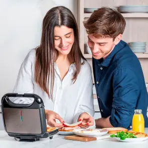 Бутербродниця BLACK+DECKER BXSA753E №18