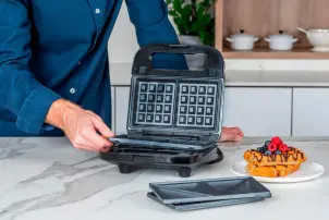 Бутербродниця BLACK+DECKER BXSA754E №18