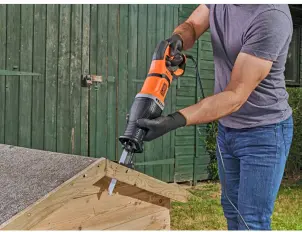 Пила шабельна мережева BLACK+DECKER BES301 №8