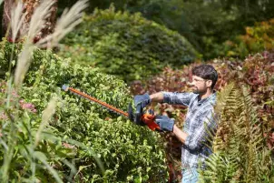Кущоріз електричний BLACK+DECKER BEHTS401 №4